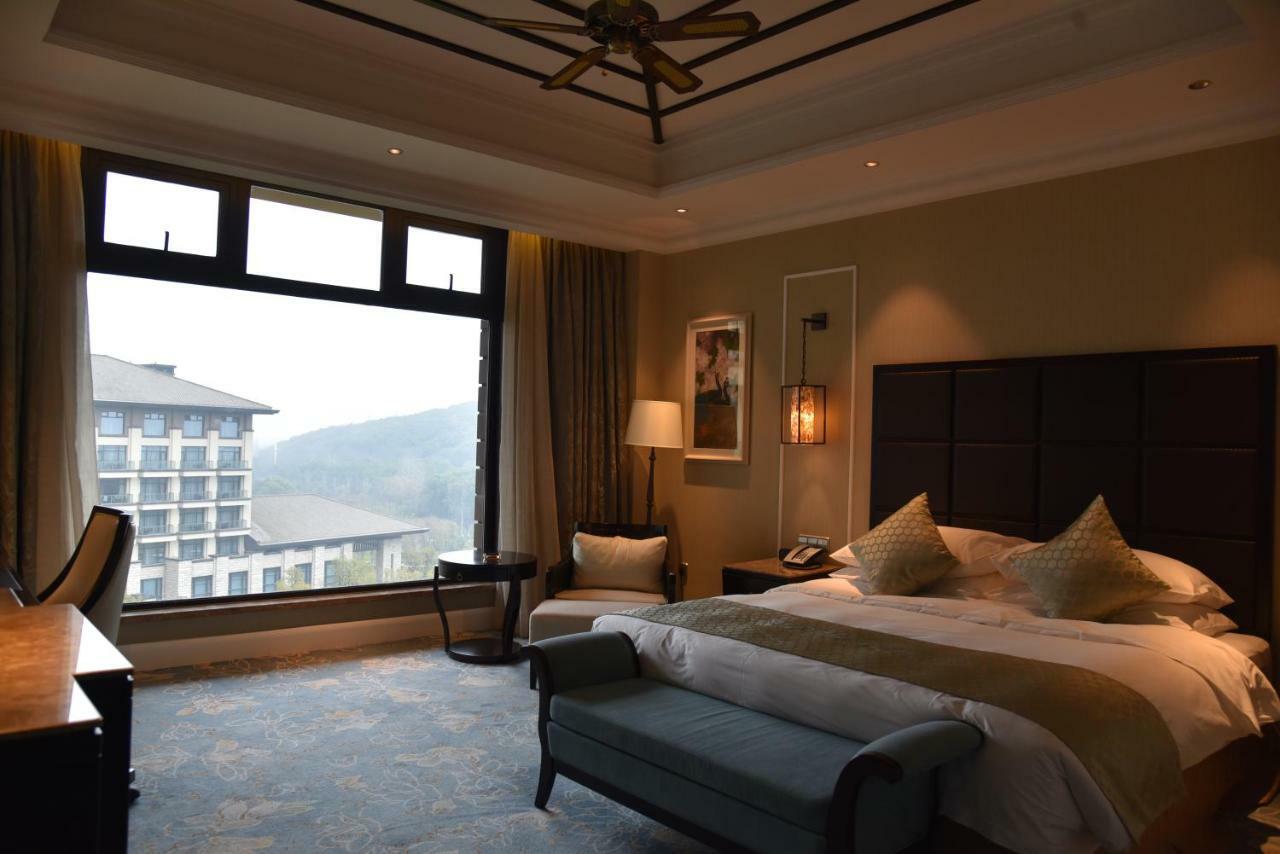 Wuxi Taihu Hotel Екстер'єр фото